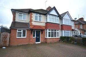 Room 1, Erleigh Court Gardens, Earley, RG6