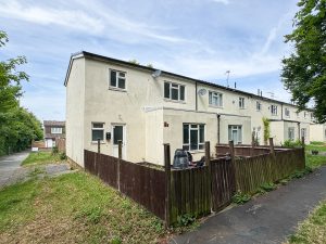 Kenilworth Road, Basingstoke, RG23