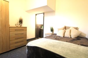 Grange Avenue, Reading, RG6