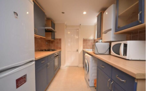 Pitcroft Avenue, Reading, RG6