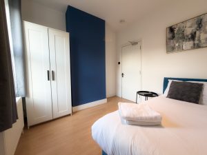 Room 2, Wantage Road, Reading, RG30