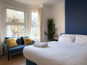 Room 4, Wantage Road, Reading, RG30