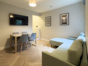 Cardigan Gardens, Reading, RG1