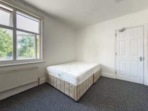 Room 4, Basingstoke Road, Reading, RG2