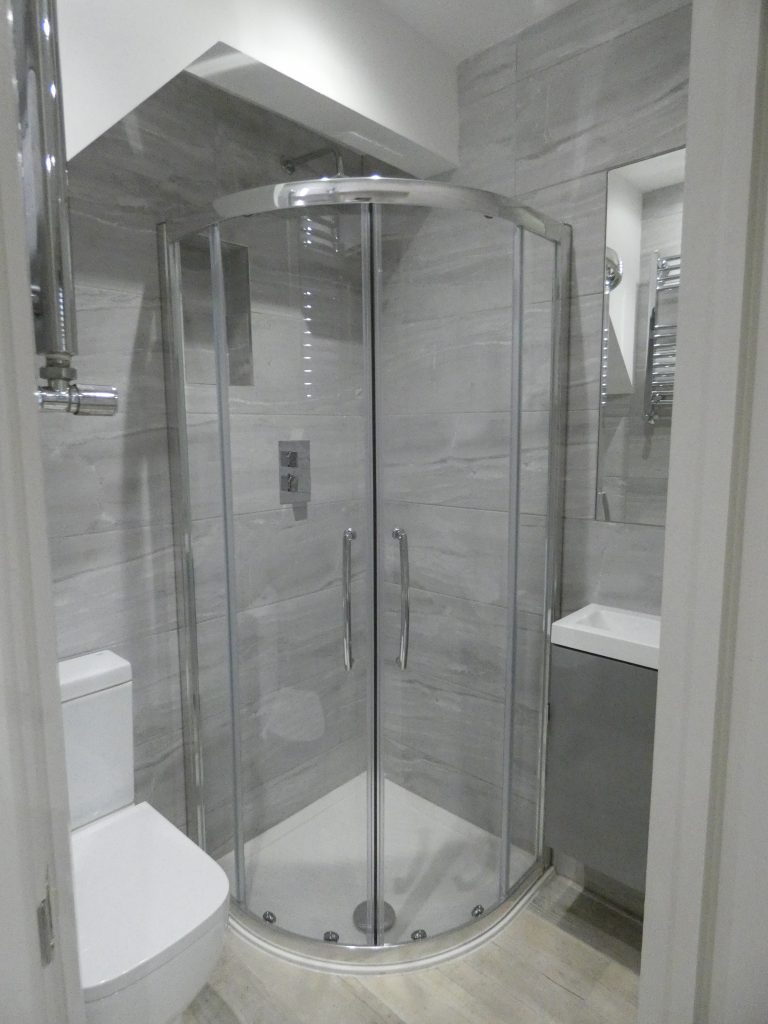 P1000100-2.jpg