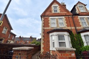 Studio 4, Carnarvon Road, Reading, RG1