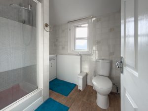 Room 5, Palmer Park Avenue, Reading, RG6