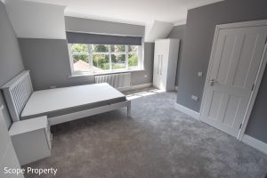 Room 5, Shinfield Road, Reading, RG2
