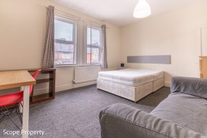 Room 3, London Road, Reading, RG1